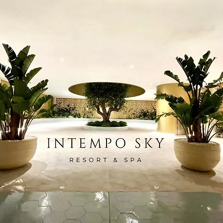 Intempo Sky & Lägenhet *