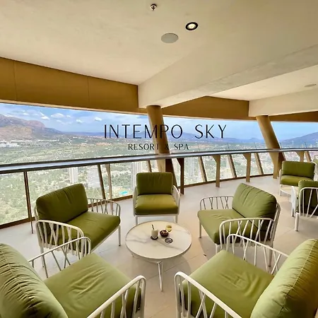 Intempo Sky & Апартаменты *